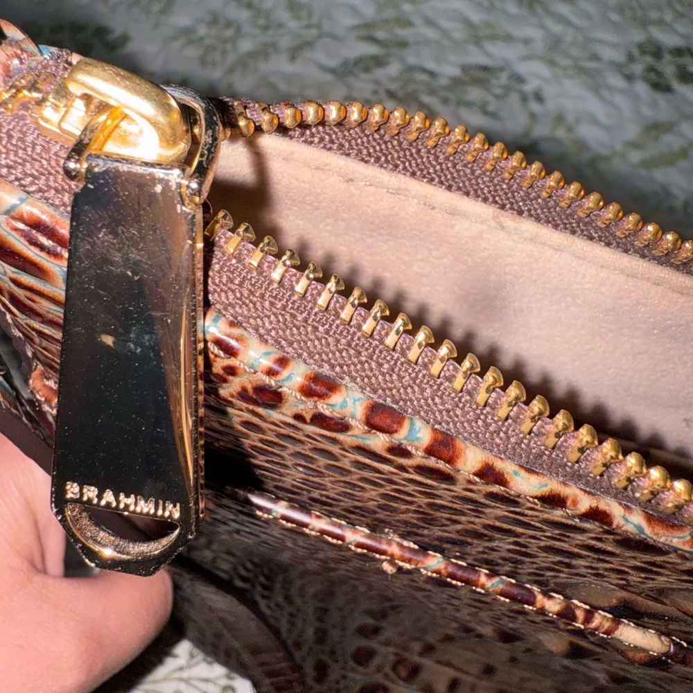 Brahmin Katie Melbourne Crocodile Embossed Crossbody Bag - Picture 7 of 8